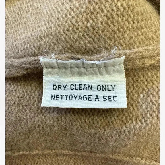 Puritan Vintage 100% Lambswool Tan Button Up Sleeveless Vest Size Small - Picture 7 of 8